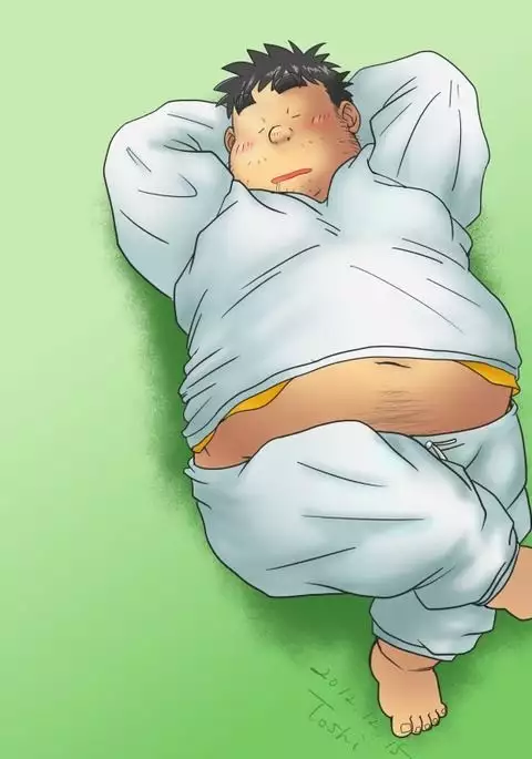 足組み腹出し